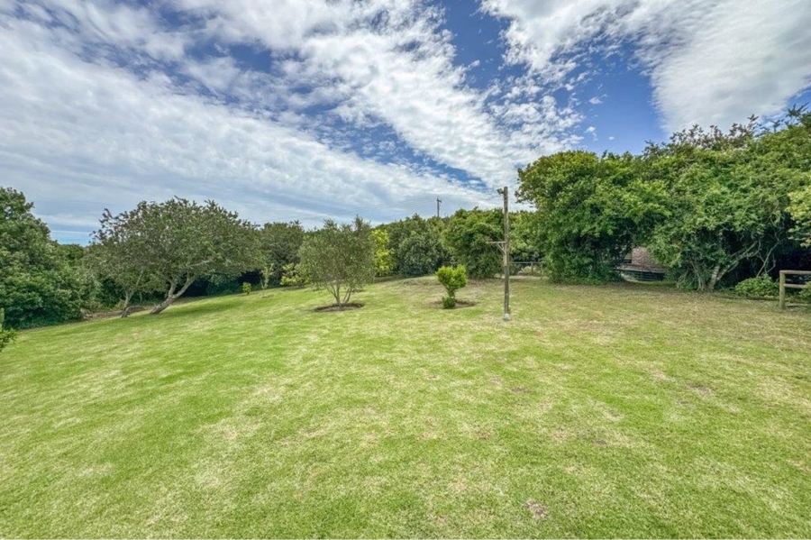 4 Bedroom Property for Sale in Lovemore Park Eastern Cape
